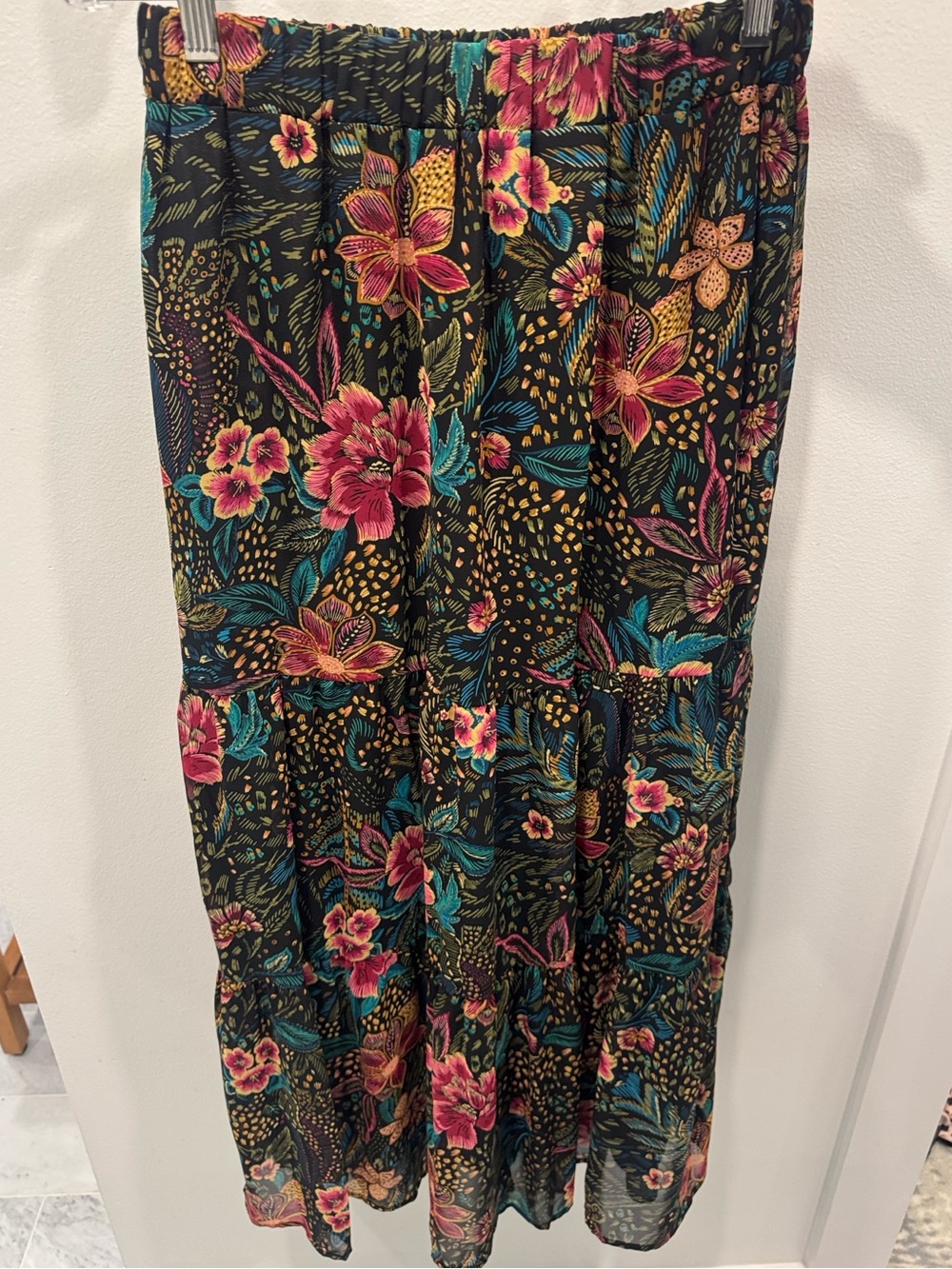 Evereve Black Floral Tiered Skirt with Pink & Teal Accents